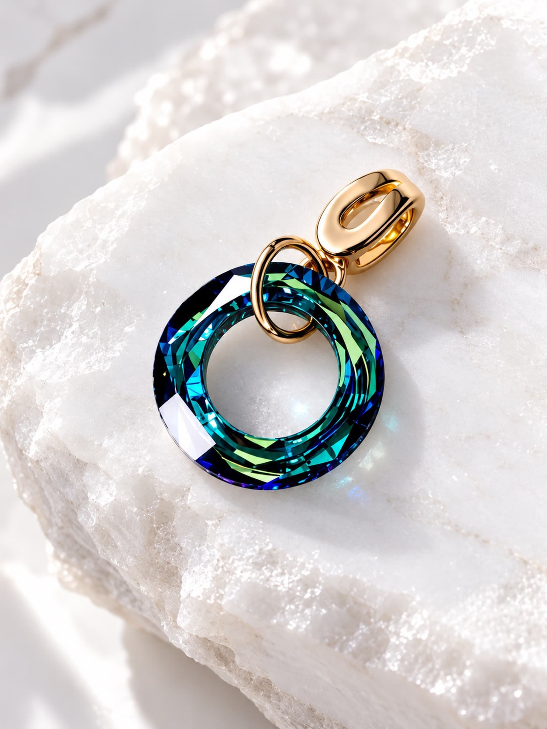 Подвеска на цепочку "Бублик Swarovski" bermuda blue