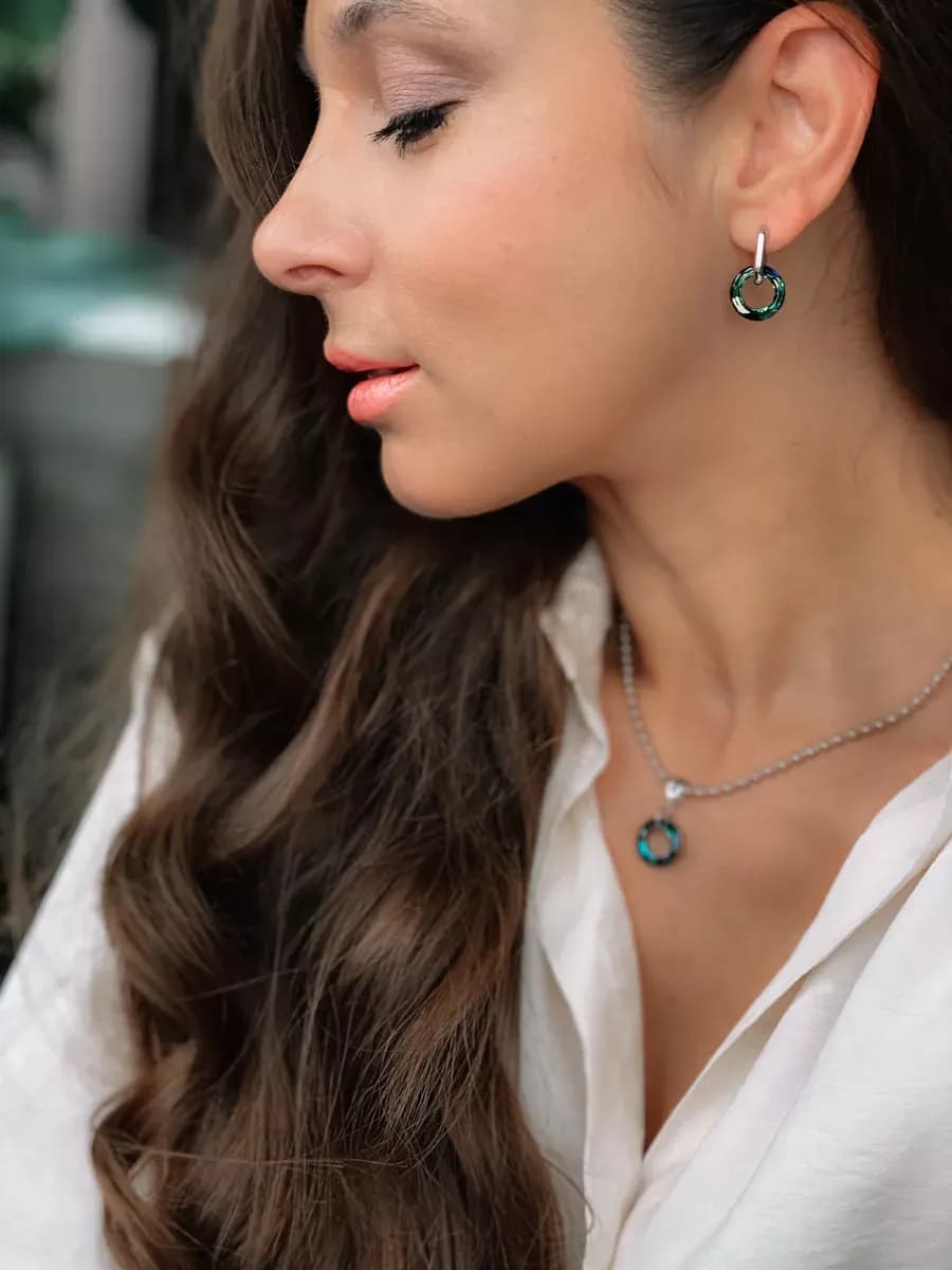 Серьги бублики swarovski хамелеон